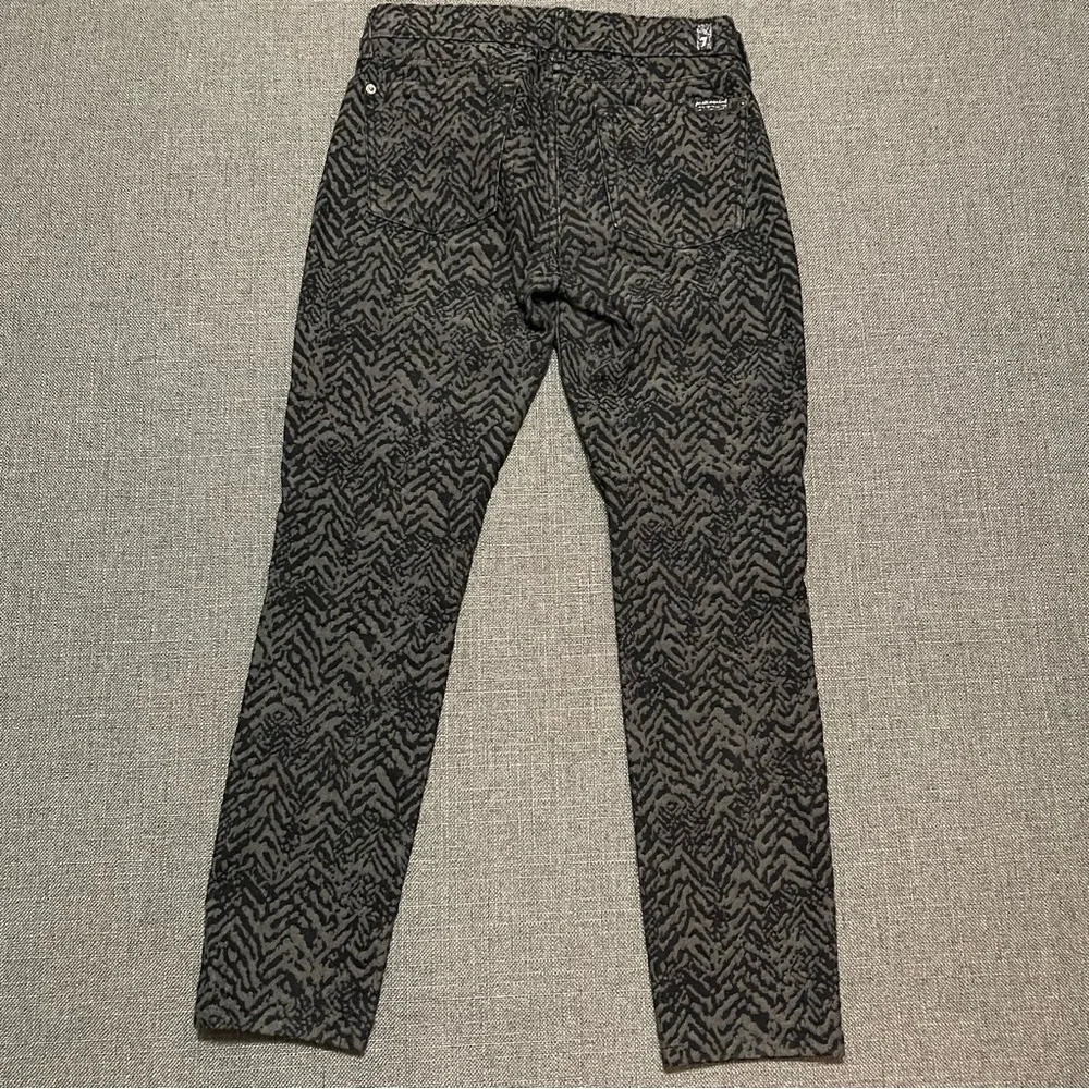 7 For All Mankind The Skinny Jacquard Mid-Rise Jeans | Chevron Textured|Size‎ 28